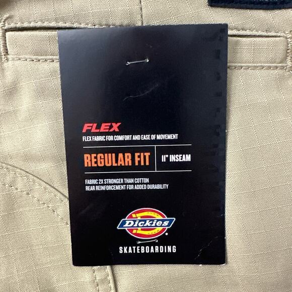 Dickies Khaki Skateboarding Cargo Shorts Men's 32 Flex Y2K - Picture 11 of 12